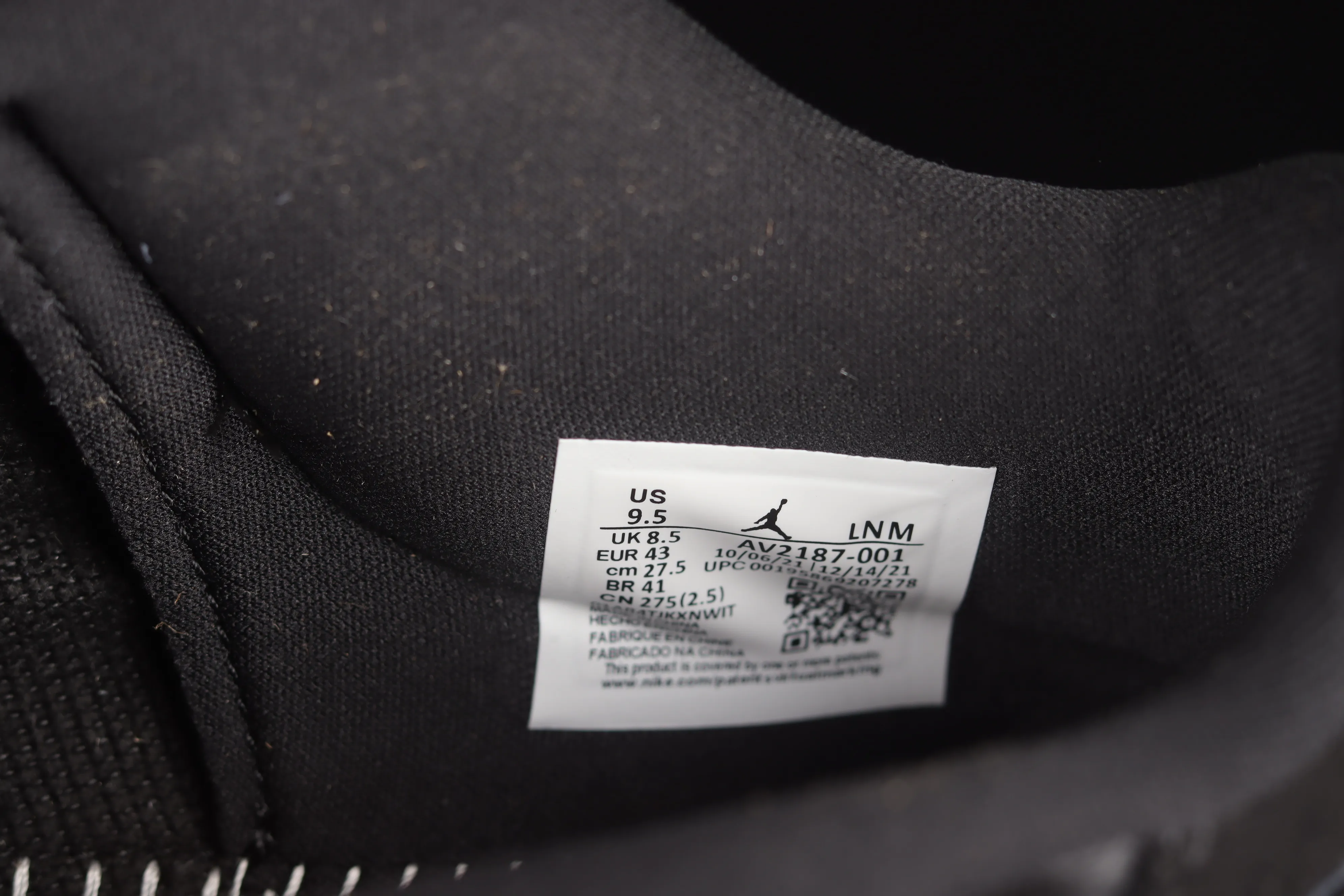 All Categories Air Jordan Jordan Series Basketball Shoes Air Jordan 11 Air Jordan 11 Retro Low "72-10" AJ11 Low-top Big Devil Sports Culture Basketball Shoes AV2187-001
